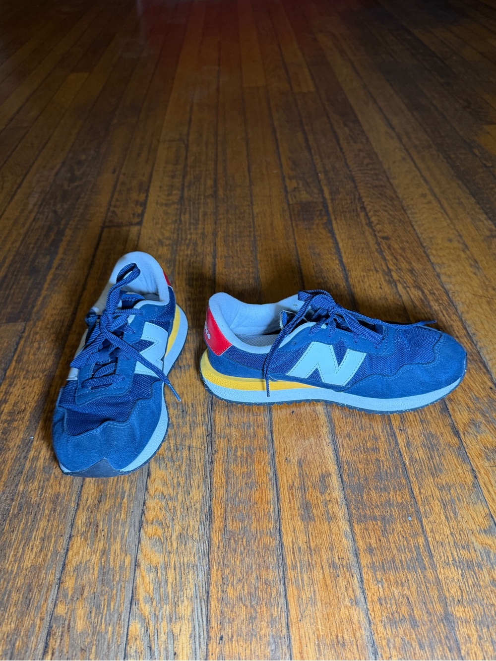 New Balance 237 Women’s 5.5 Navy Blue Yellow Red Suede Mesh Sneakers WS237V1B
